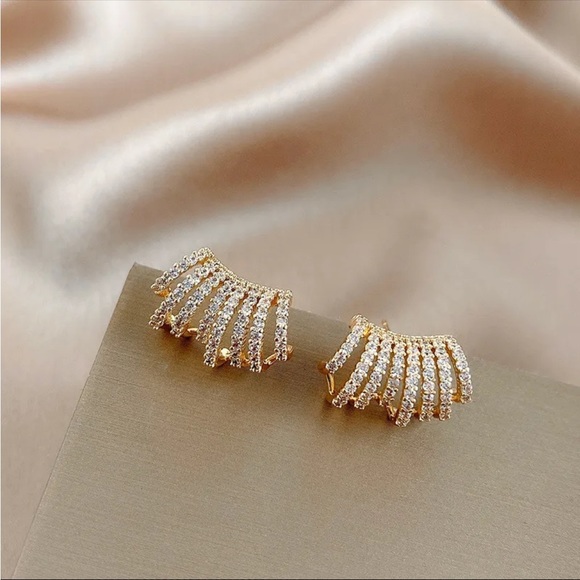“Golden Hour” Mini Hoop Diamond Sterling Silver Stud Luxury Formal Cute Earrings - Picture 4 of 5